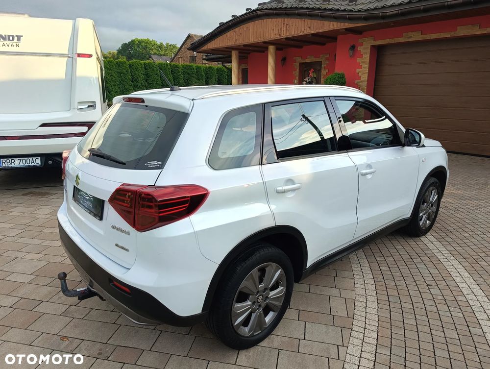 Suzuki Vitara 1.0 Boosterjet Premium 4WD - 17