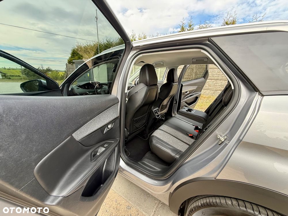 Peugeot 3008 BlueHDi 130 Stop & Start Allure - 16