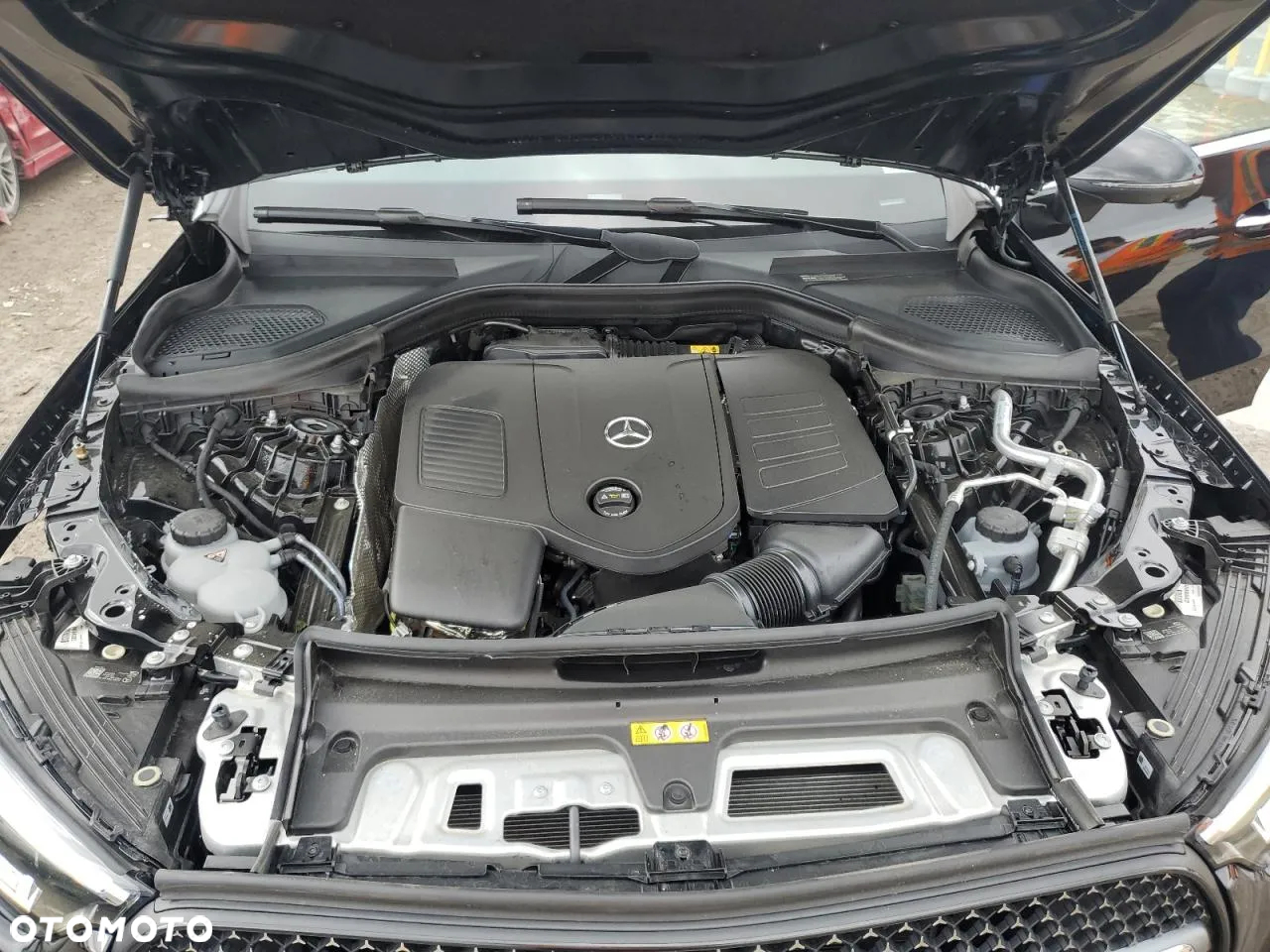 Mercedes-Benz GLC - 9