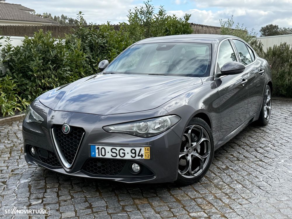 Alfa Romeo Giulia - 2