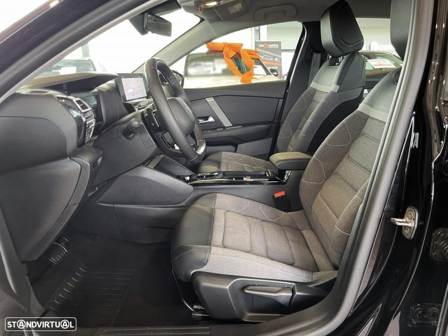 Citroën C4 X 1.2 PureTech Plus EAT8 - 8