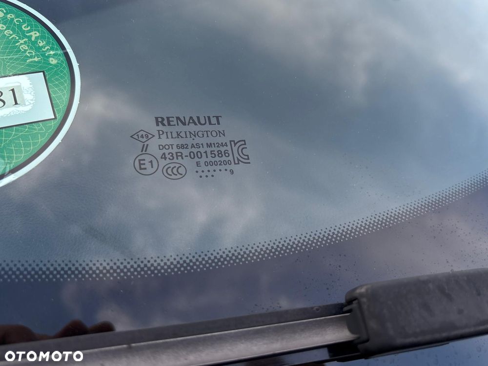 Renault Captur - 31