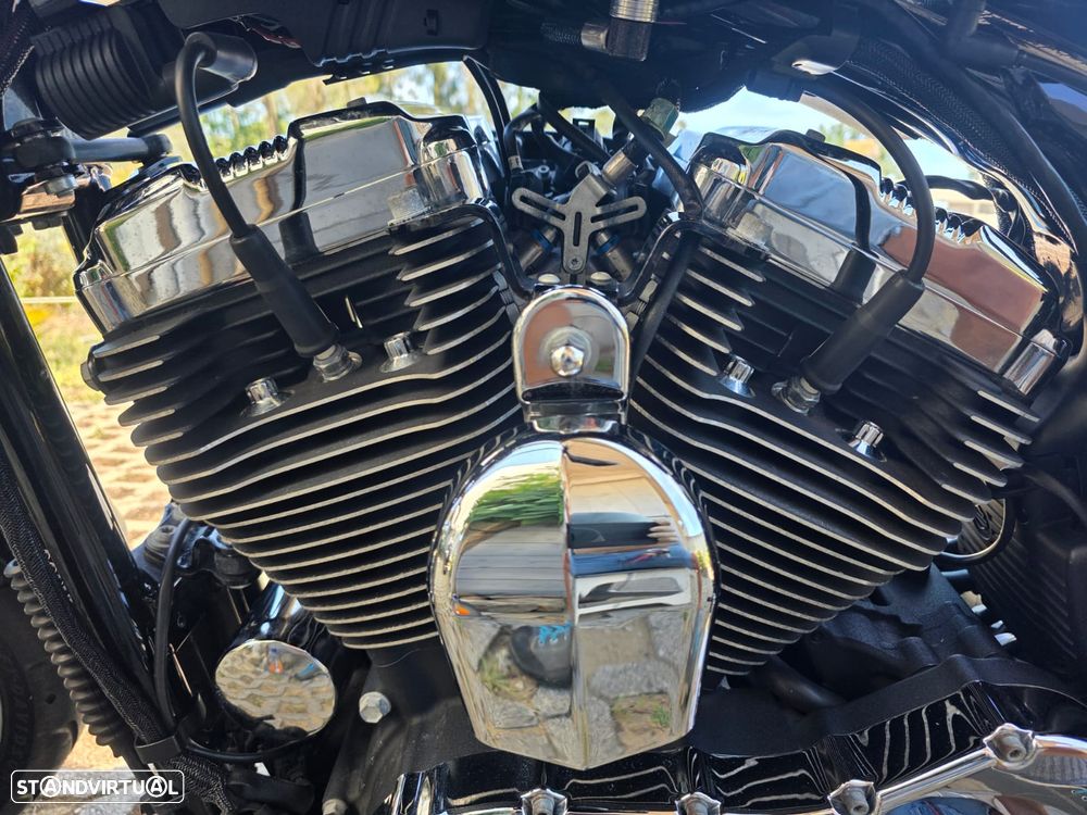 Harley-Davidson Sportster - 12