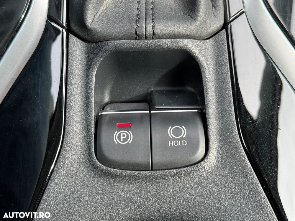 Toyota Corolla - 11