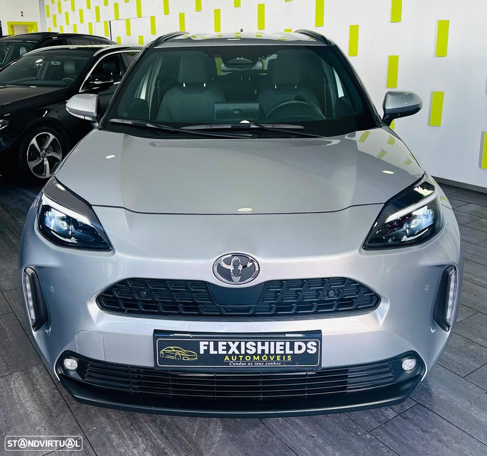 Toyota Yaris Cross 1.5 HDF Premiere Edition - 6