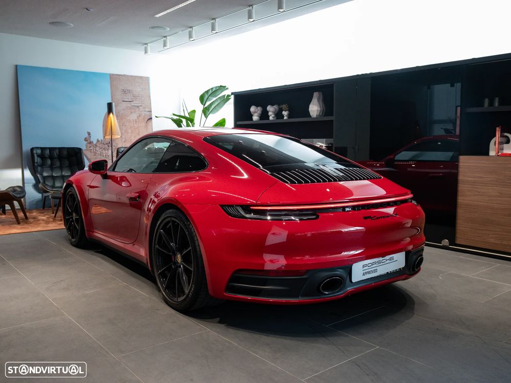 Porsche 911 (992) Carrera 4S PDK - 10