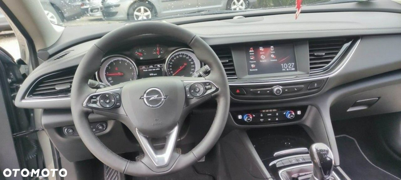 Opel Insignia - 36