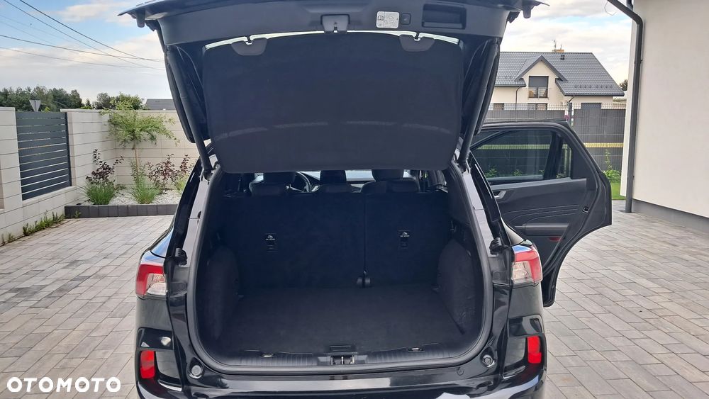 Ford Kuga 2.0 EcoBlue AWD ST-Line X - 4