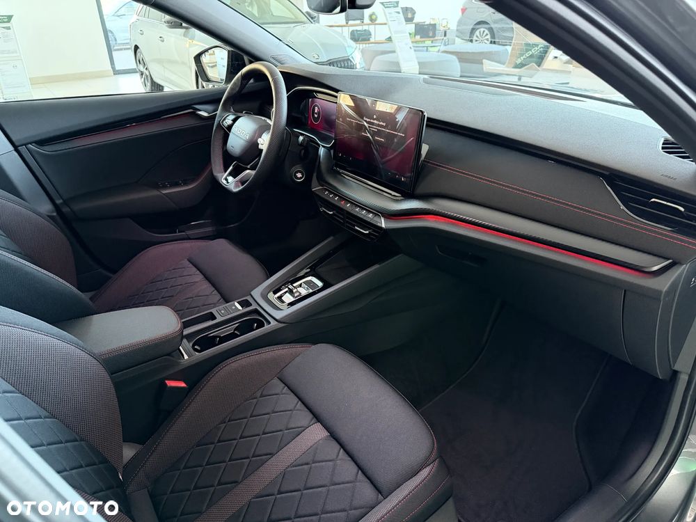 Skoda Octavia 2.0 TSI RS DSG - 38