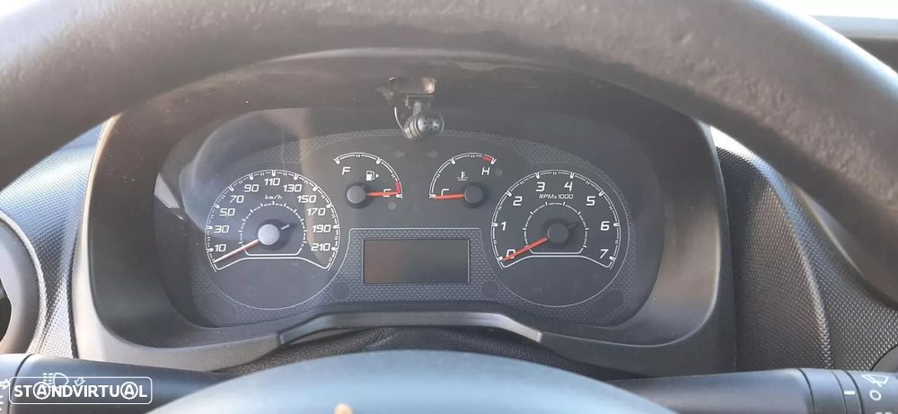 Fiat Fiorino 1.3 MJET SX - 31
