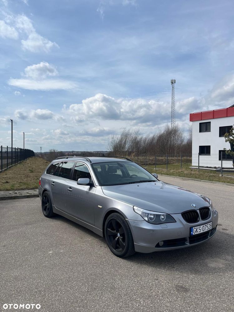 BMW Seria 5 525d - 14