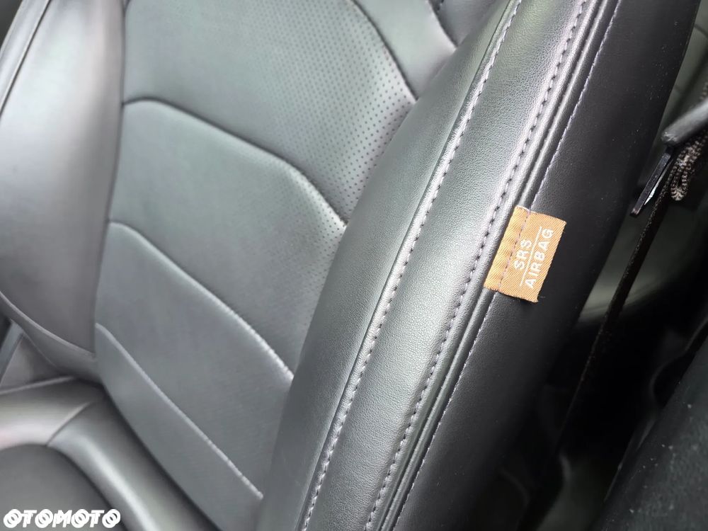 Seres 3 53kWh Luxury - 27