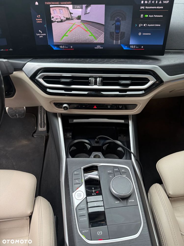BMW Seria 3 330i xDrive M Sport sport - 7
