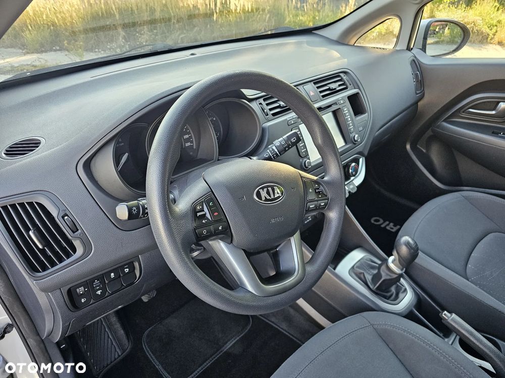 Kia Rio 1.4 Edition 7 - 19