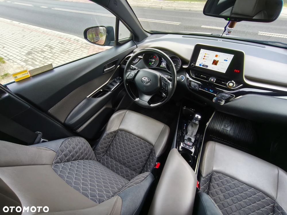 Toyota C-HR 1.8 Hybrid Executive - 16