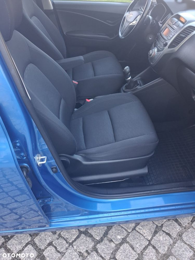 Hyundai ix20 - 23