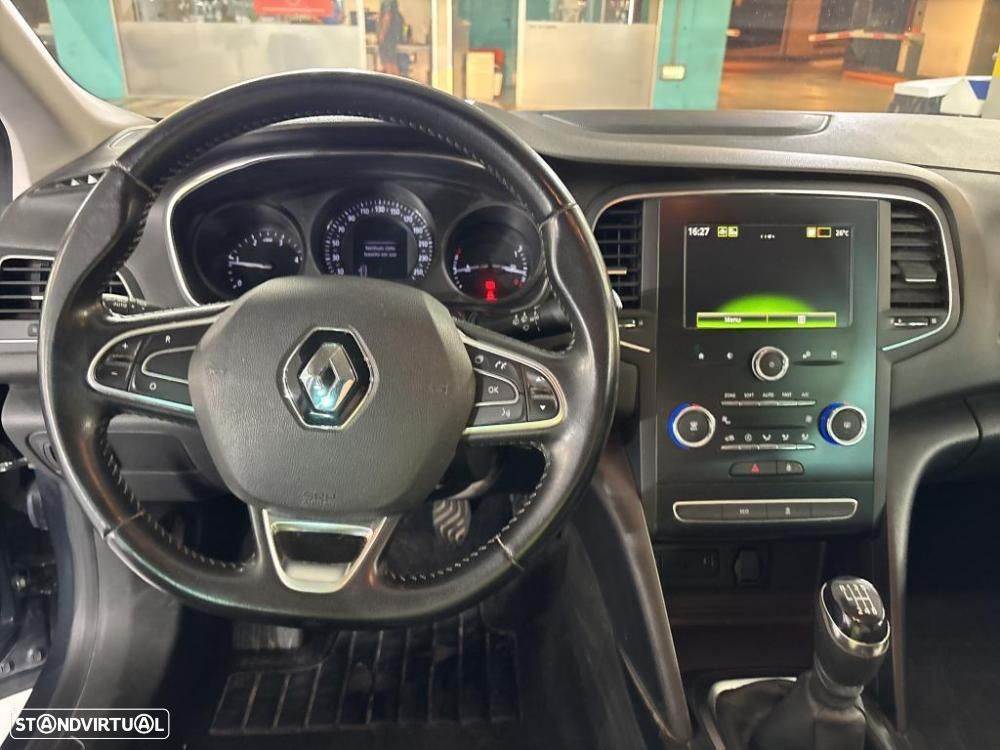 Renault Mégane 1.5 Blue dCi Limited - 6