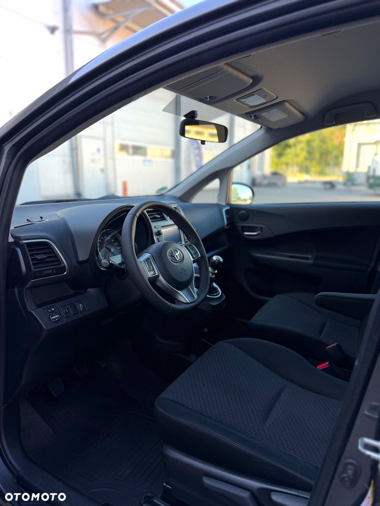 Toyota Verso S 1.33 Life - 18