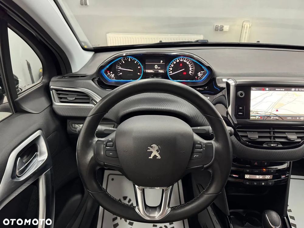 Peugeot 2008 BlueHDi FAP 120 STOP & START EAT6 Allure - 15