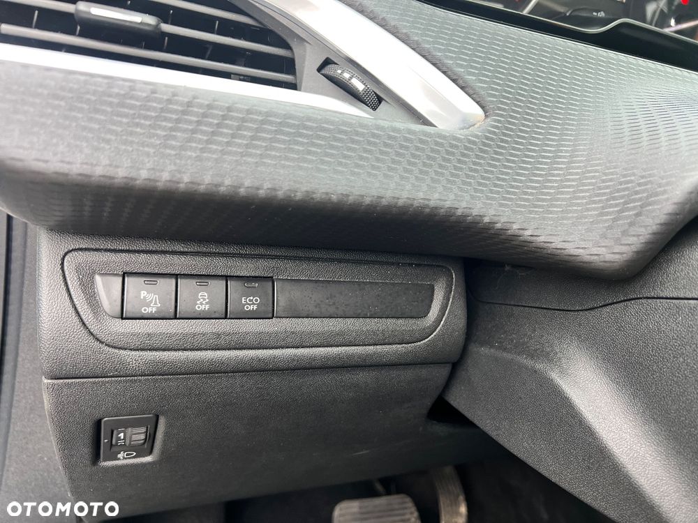 Peugeot 2008 PureTech 110 GPF Stop&Start EAT6 Active - 27