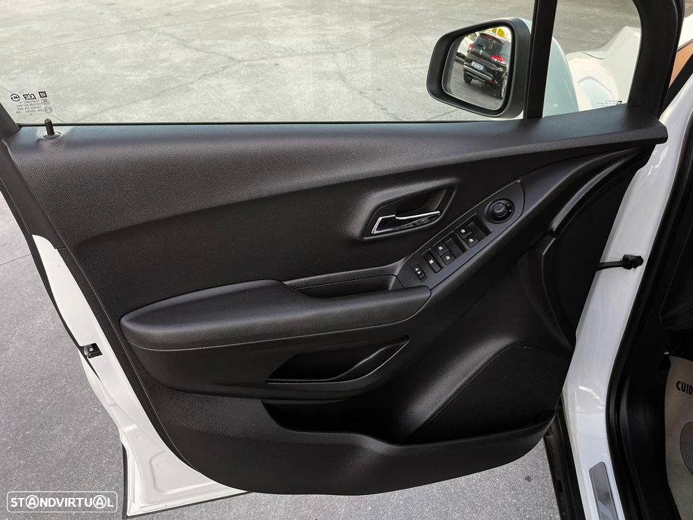 Chevrolet Trax 1.7 VCDi LT - 21