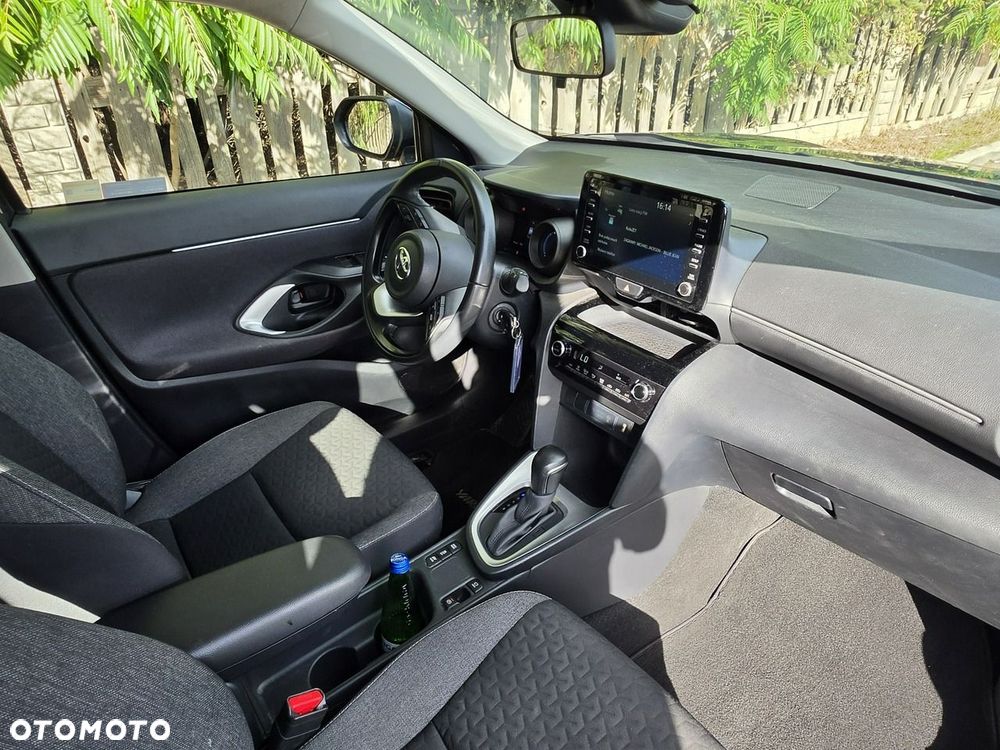 Toyota Yaris Cross - 14