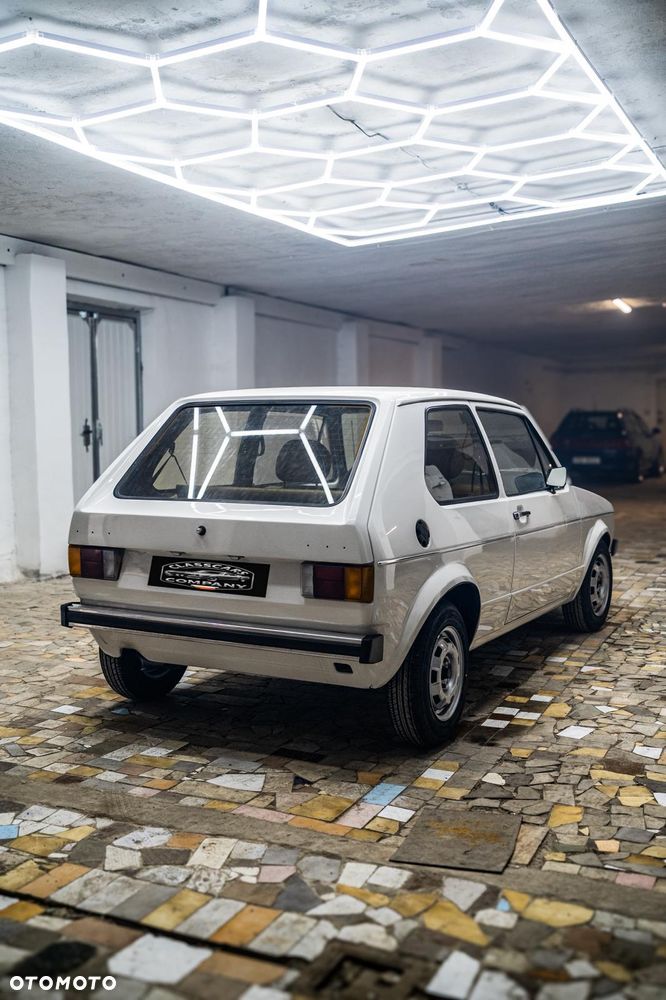 Volkswagen Golf - 5