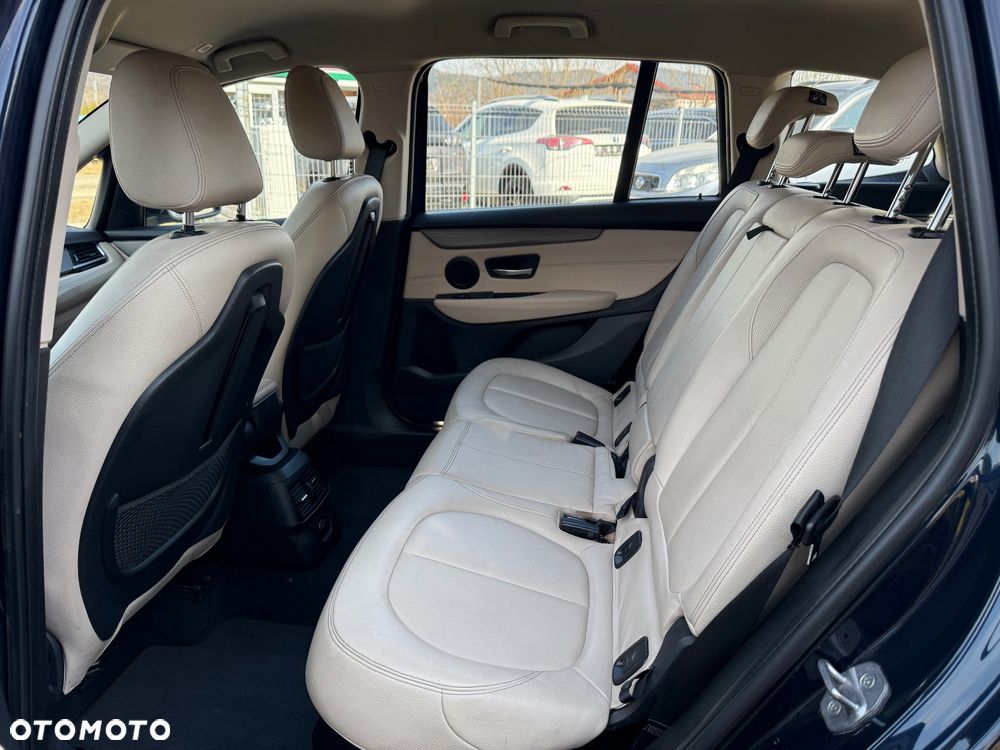 BMW Seria 2 220d xDrive Sport-Aut Luxury Line - 10