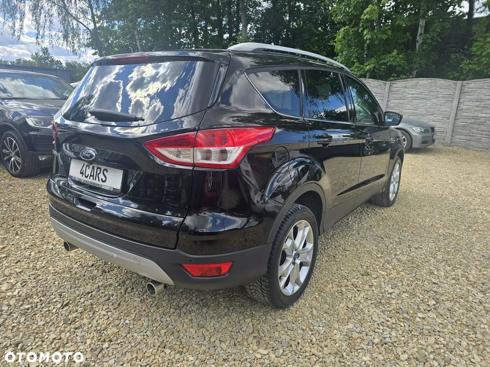 Ford Kuga 2.0 TDCi AWD Titanium - 39