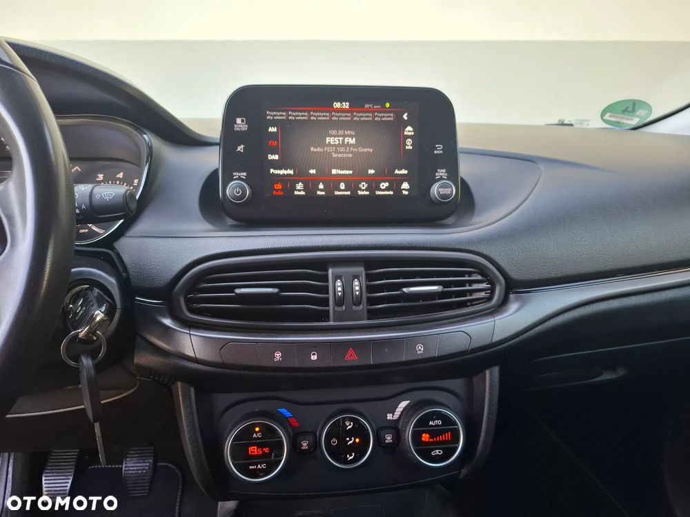 Fiat Tipo 1.4 T-Jet S-Design - 19