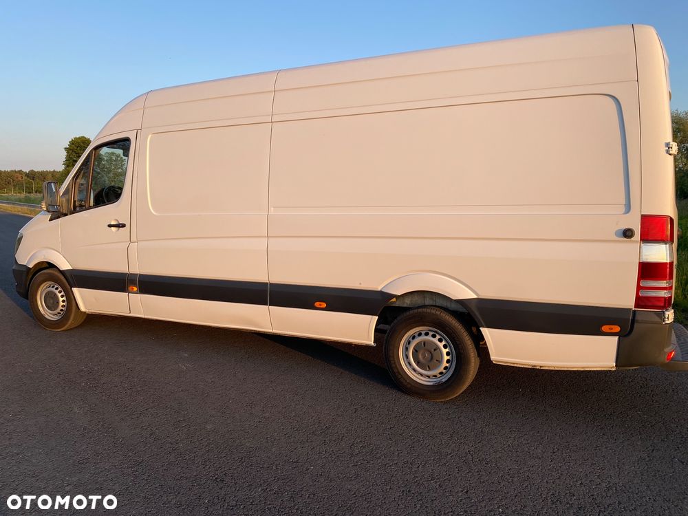 Mercedes-Benz Sprinter - 7