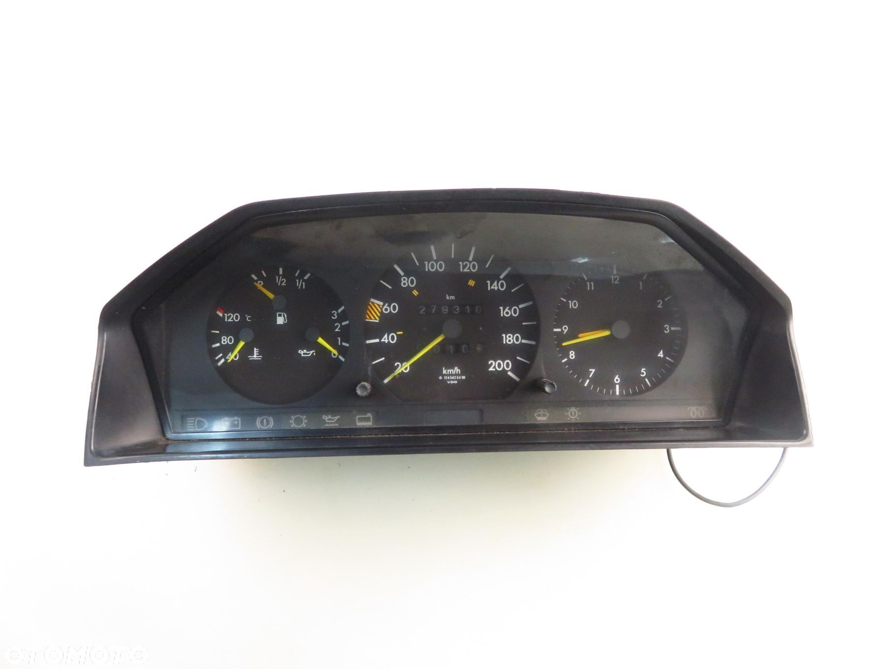 LICZNIK MERCEDES W124 250 D 1245401948 - 1