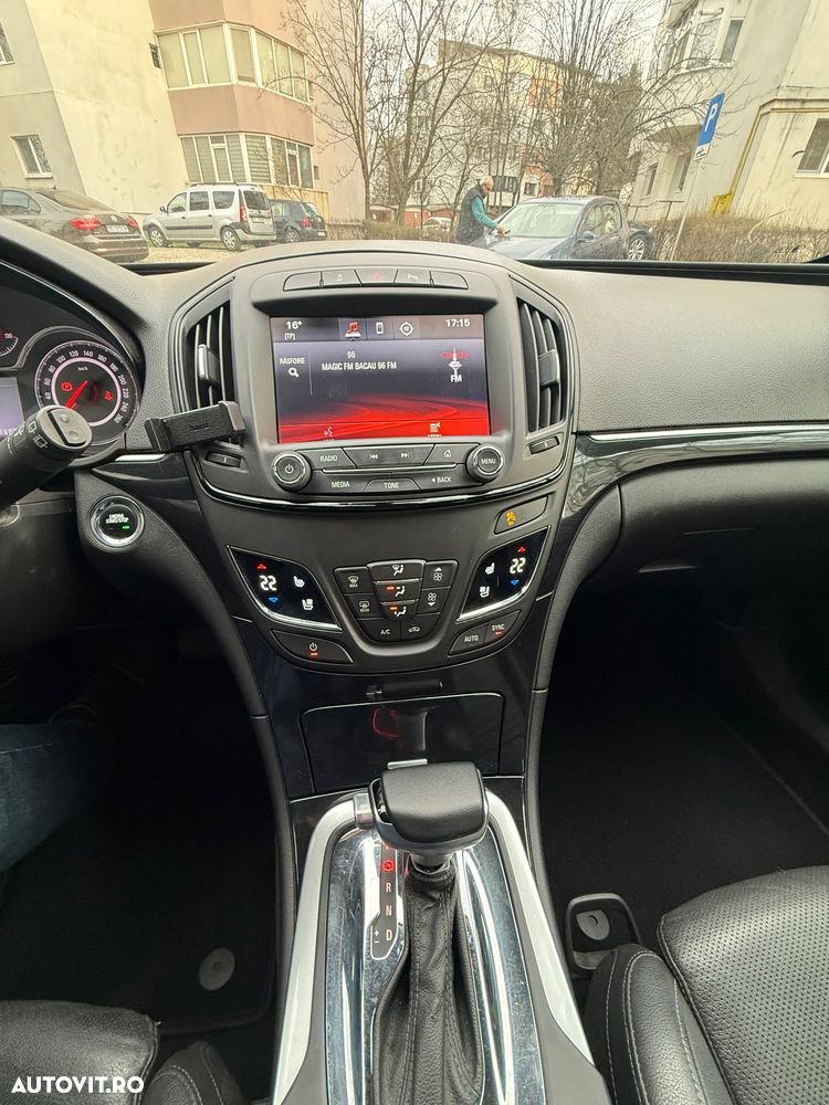 Opel Insignia - 8