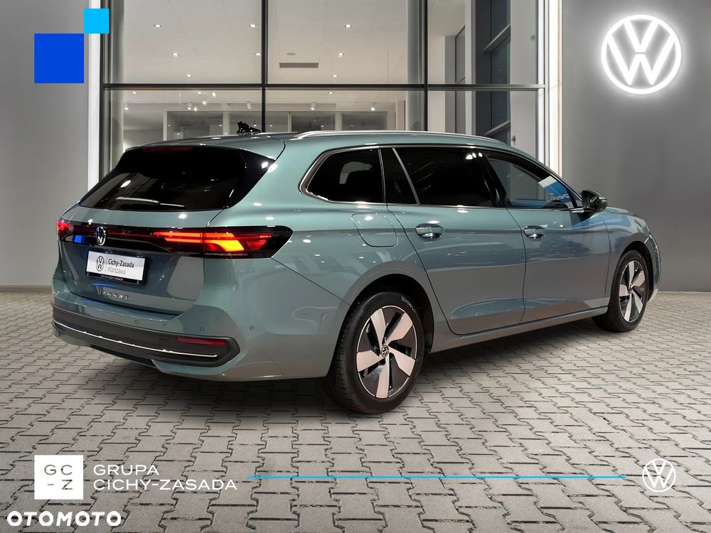 Volkswagen Passat - 5