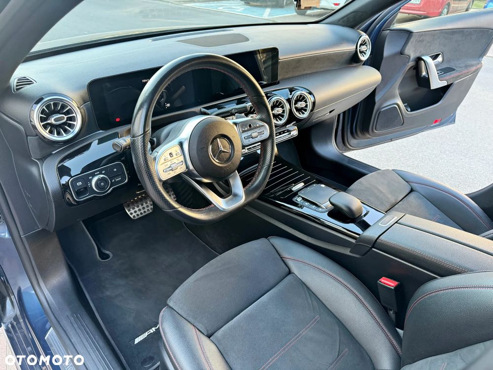 Mercedes-Benz Klasa A 180 7G-DCT AMG Line - 13
