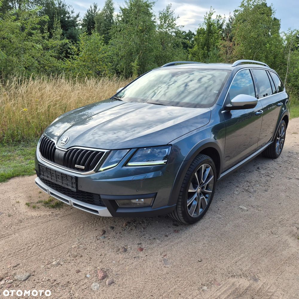 Skoda Octavia 2.0 TDI 4x4 DSG Scout - 1