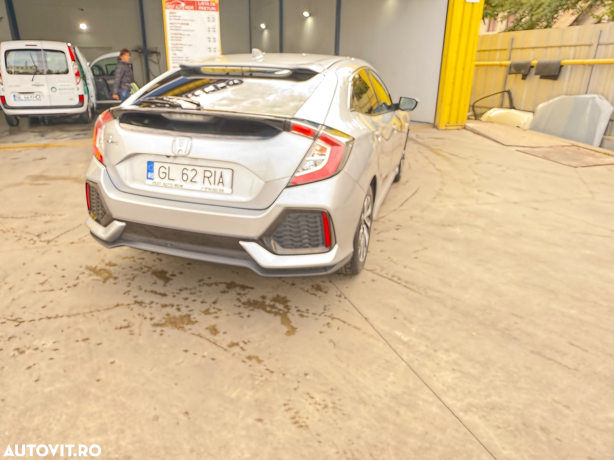 Honda Civic - 3