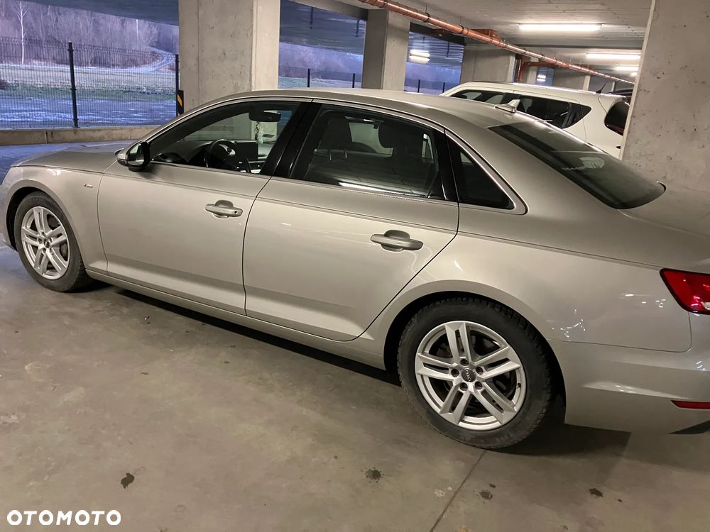 Audi A4 Limousine 2.0 TDI Quattro Design S tronic - 3