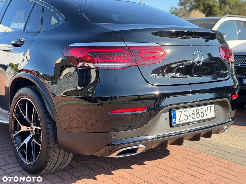 Mercedes-Benz GLC 220 d 4Matic 9G-TRONIC AMG Line Plus - 21