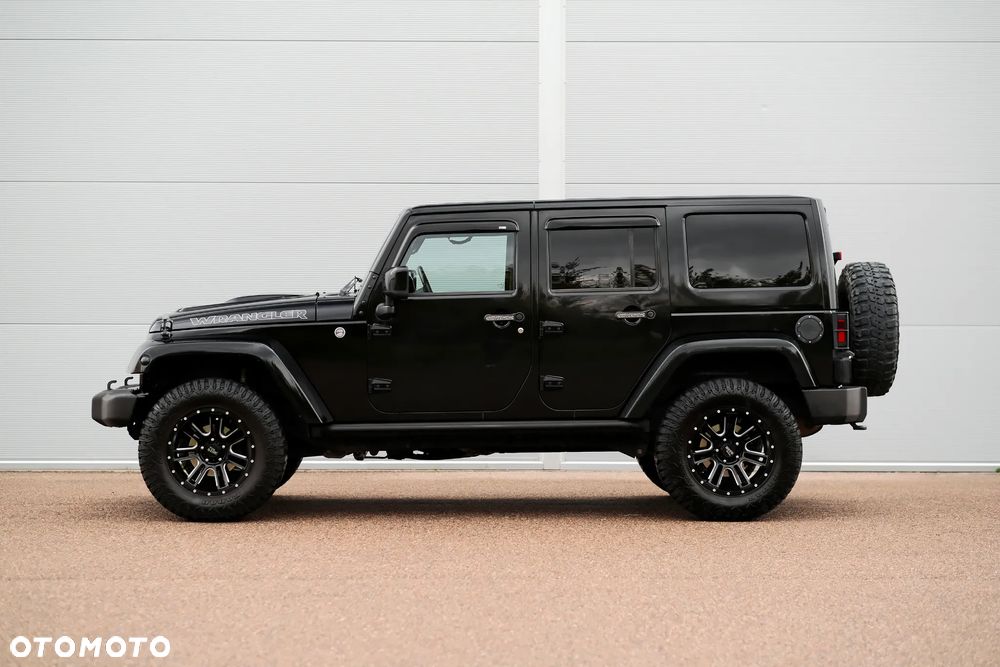 Jeep Wrangler 3.6 Unlim Sahara - 3