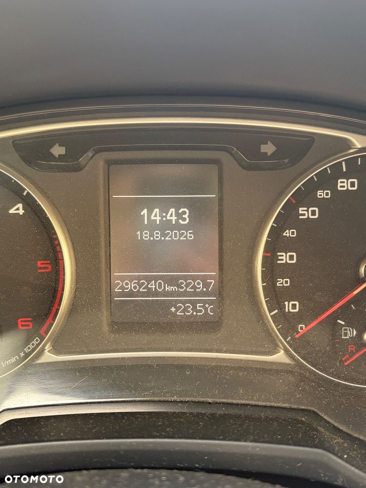 Audi A1 3-drzwiowe 1.6 TDI S line edition - 7