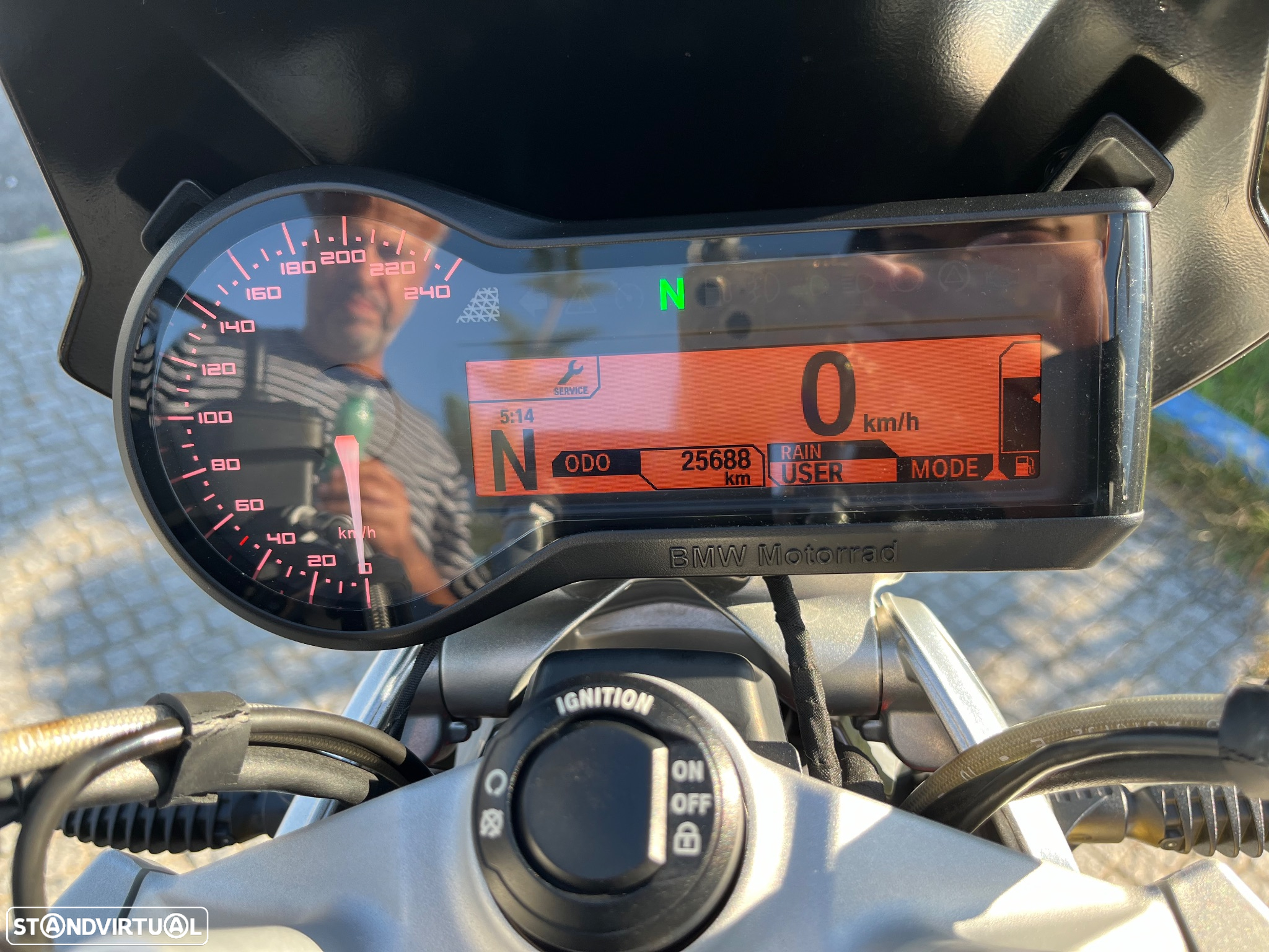 BMW R 1200 R - 23