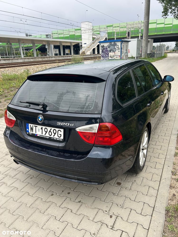 BMW Seria 3 - 7