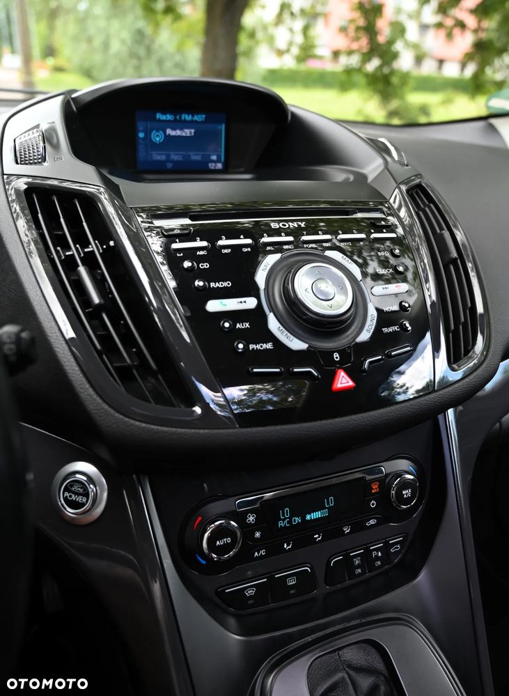 Ford Kuga - 17