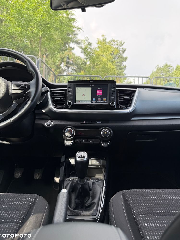 Kia Stonic 1.0 T-GDI 100 OPF Dream-Team Edition - 17