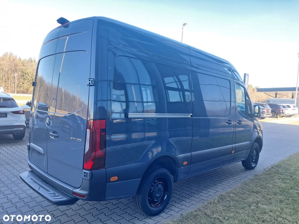 Mercedes-Benz Sprinter 317 CDI Furgon PRO standard  3665 mm L2H2 - 9