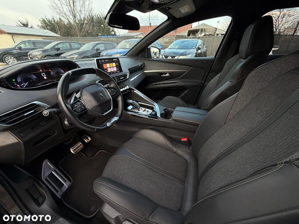 Peugeot 3008 1.6 PureTech GPF GT Line S&S EAT8 - 26