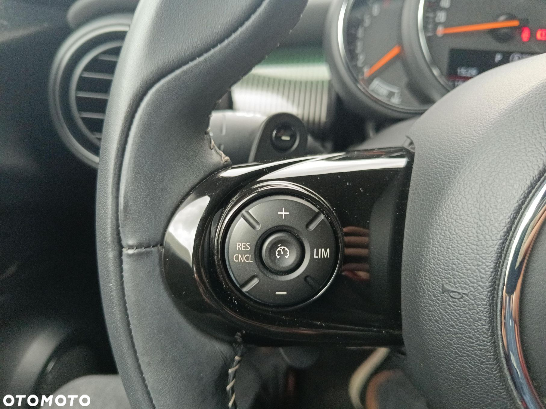 MINI Cooper - 23