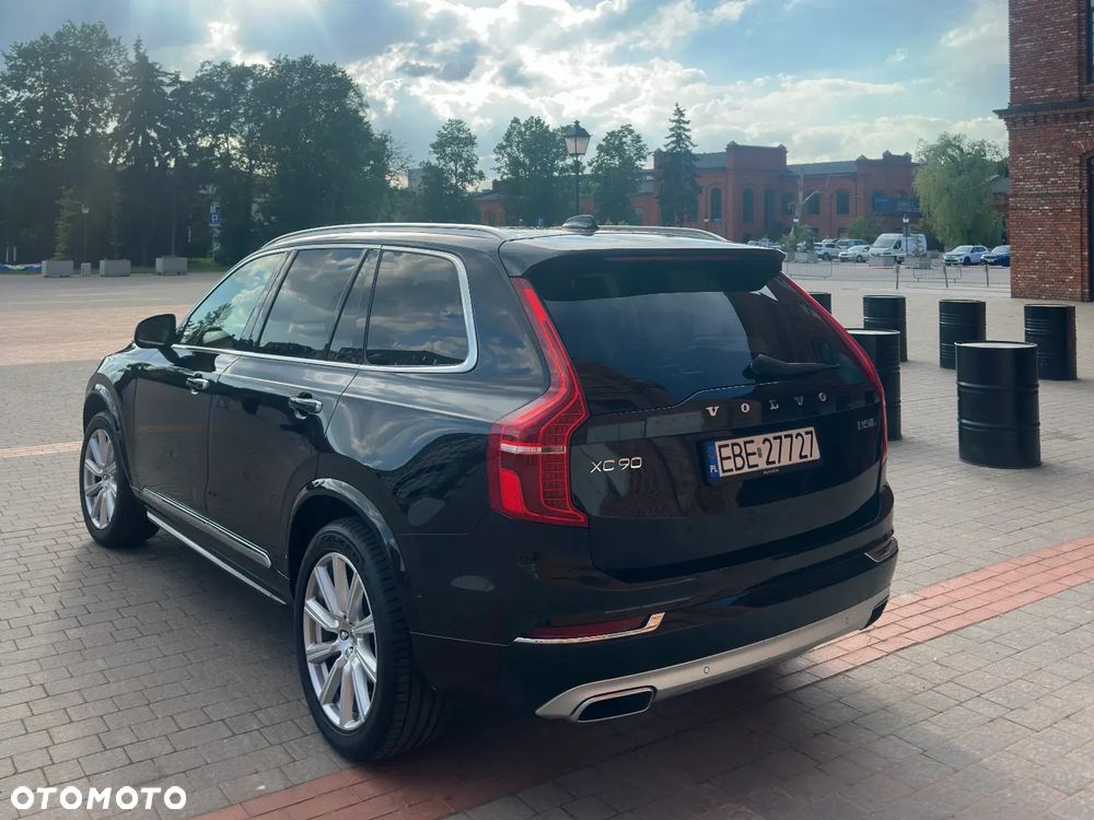 Volvo XC 90 D5 AWD Inscription - 3