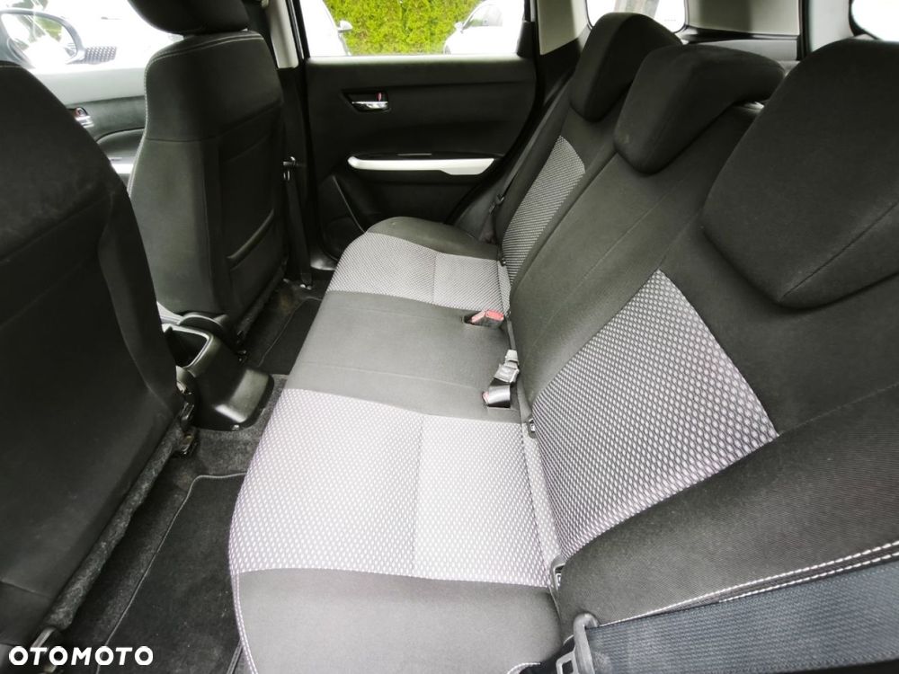 Suzuki Vitara - 17
